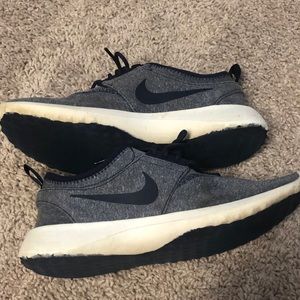 Nike Shoes - Nike Free Tennis Shoes Nike Shoes - Nike Free Tennis Shoes